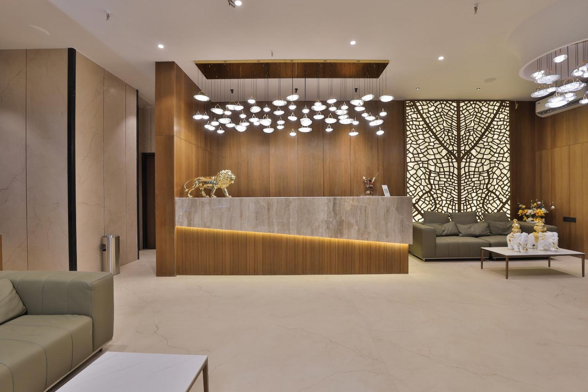 Hotel Elements Surat Zewnętrze zdjęcie