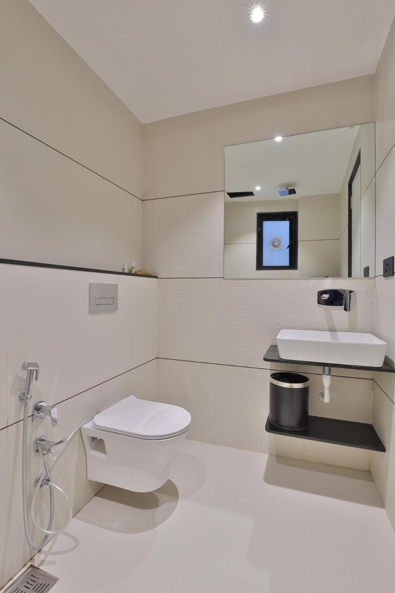 Hotel Elements Surat Zewnętrze zdjęcie