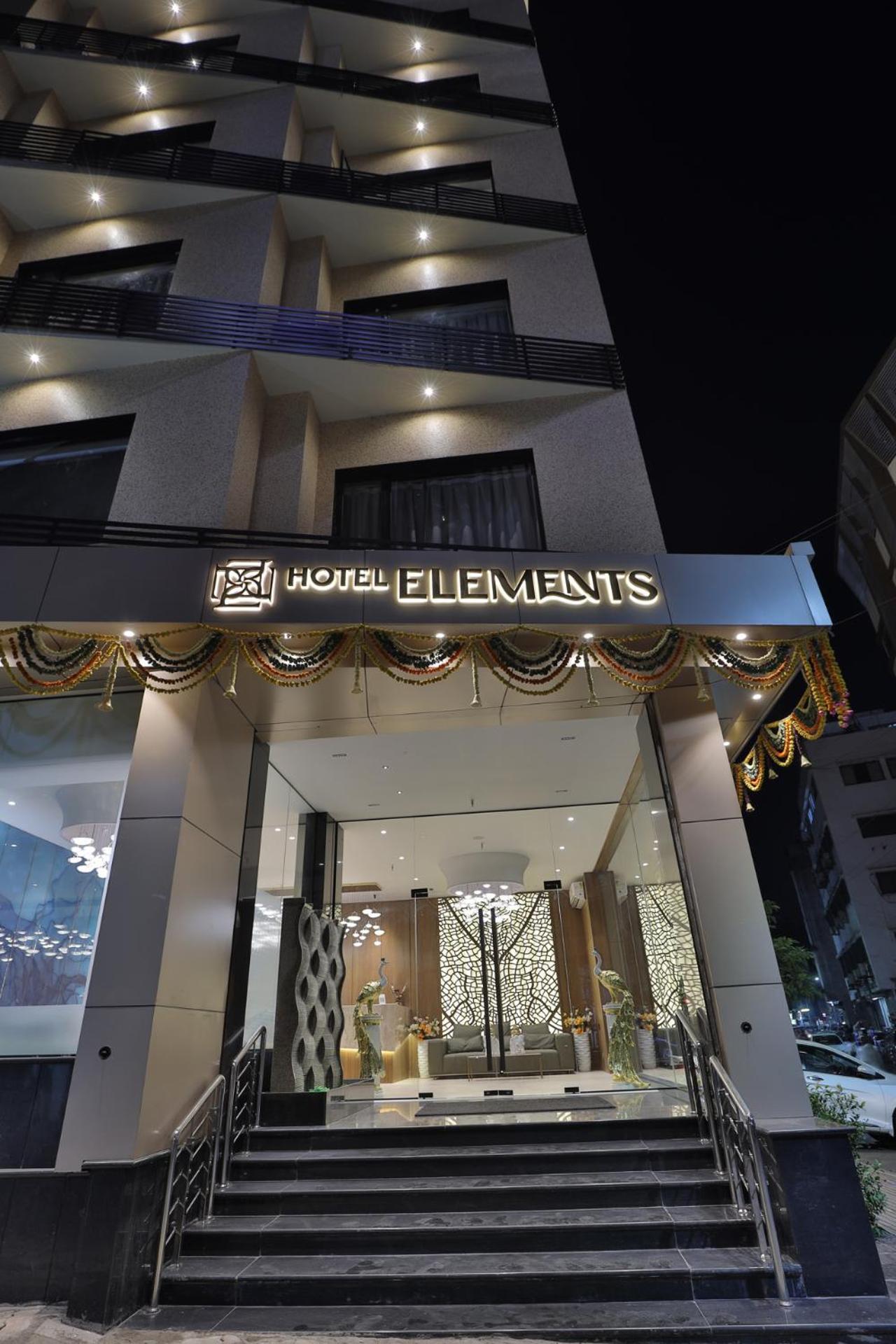 Hotel Elements Surat Zewnętrze zdjęcie