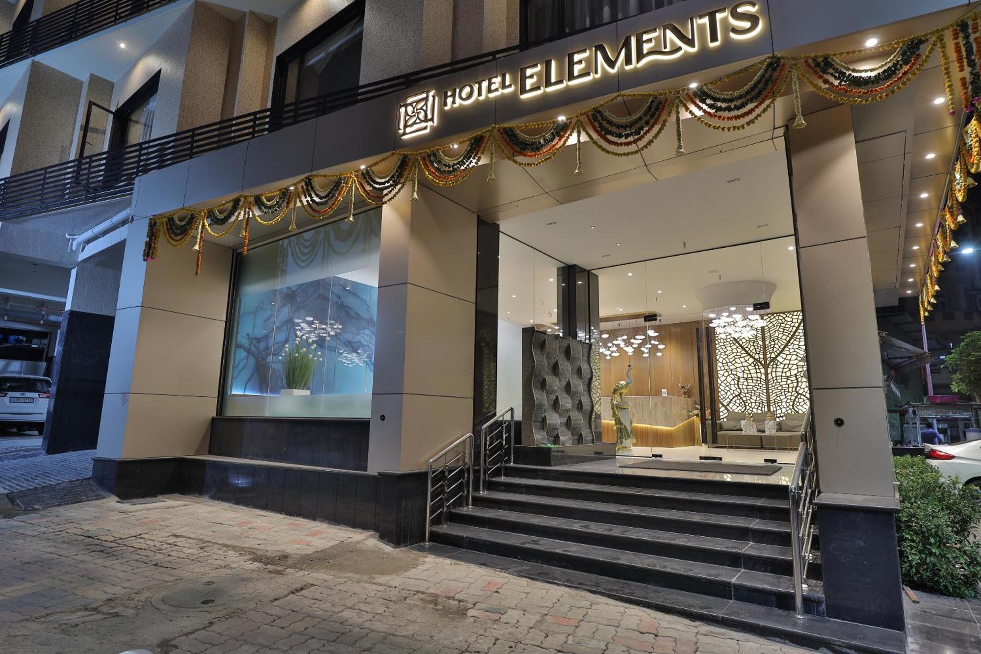 Hotel Elements Surat Zewnętrze zdjęcie